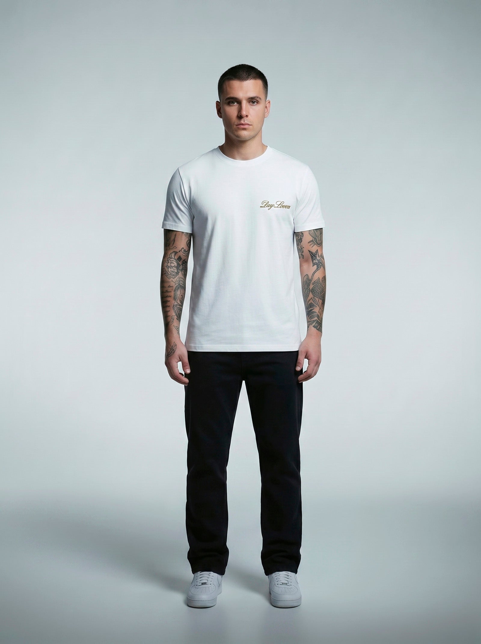 Camiseta Regular Black Cat - Front